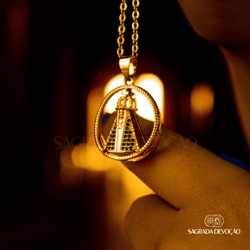 Colar Nossa Senhora Aparecida Dupla Face | Zircônia Premium Ouro 14K